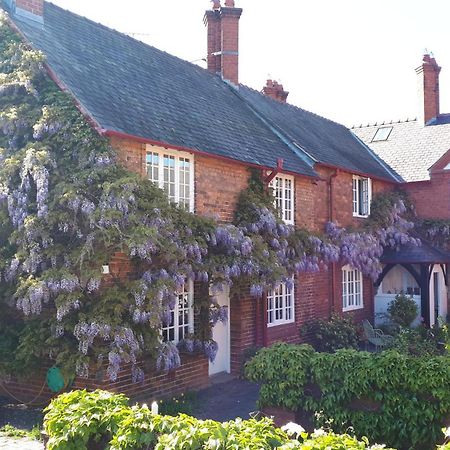 Cotton Farm Bed & Breakfast Chester Exterior foto