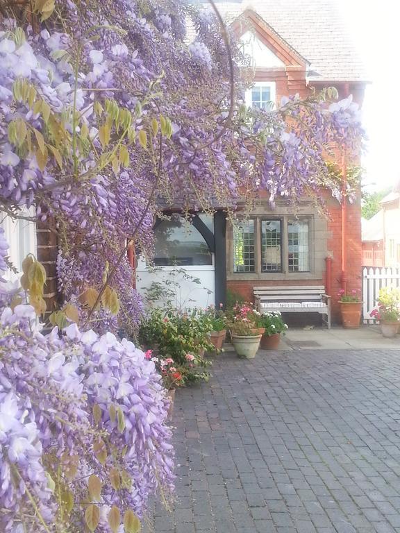 Cotton Farm Bed & Breakfast Chester Exterior foto